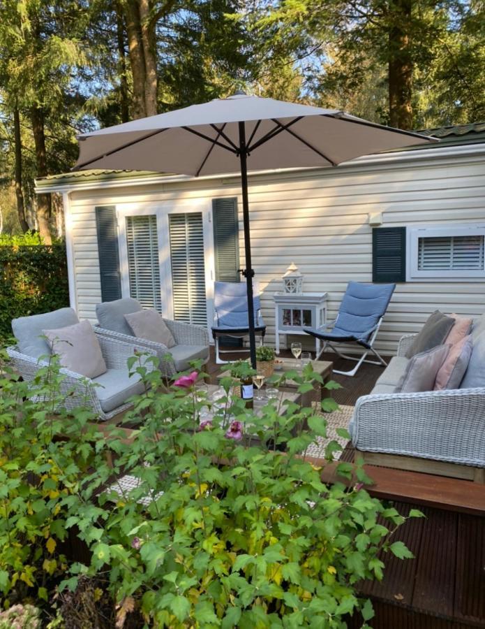 Luxe Chalet Met Prachtig Terras Op De Veluwe , Veel Privacy Hoenderloo Ngoại thất bức ảnh